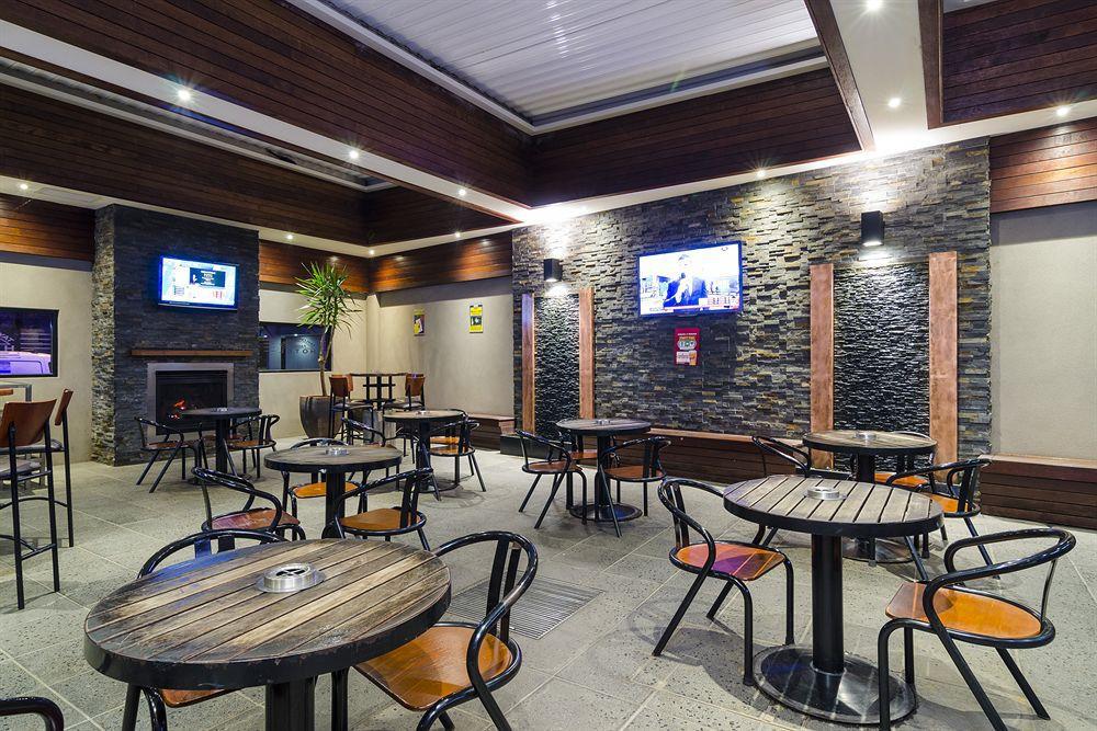 Quality Hotel Taylors Lakes Ngoại thất bức ảnh