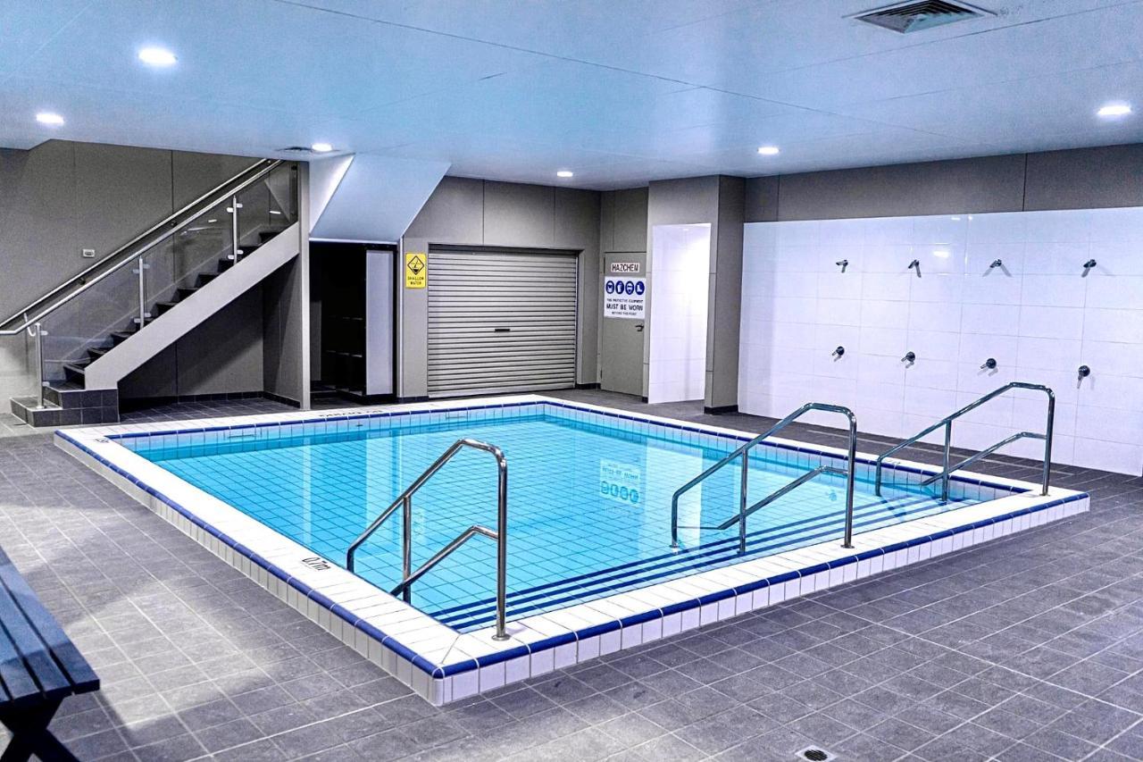 Quality Hotel Taylors Lakes Ngoại thất bức ảnh