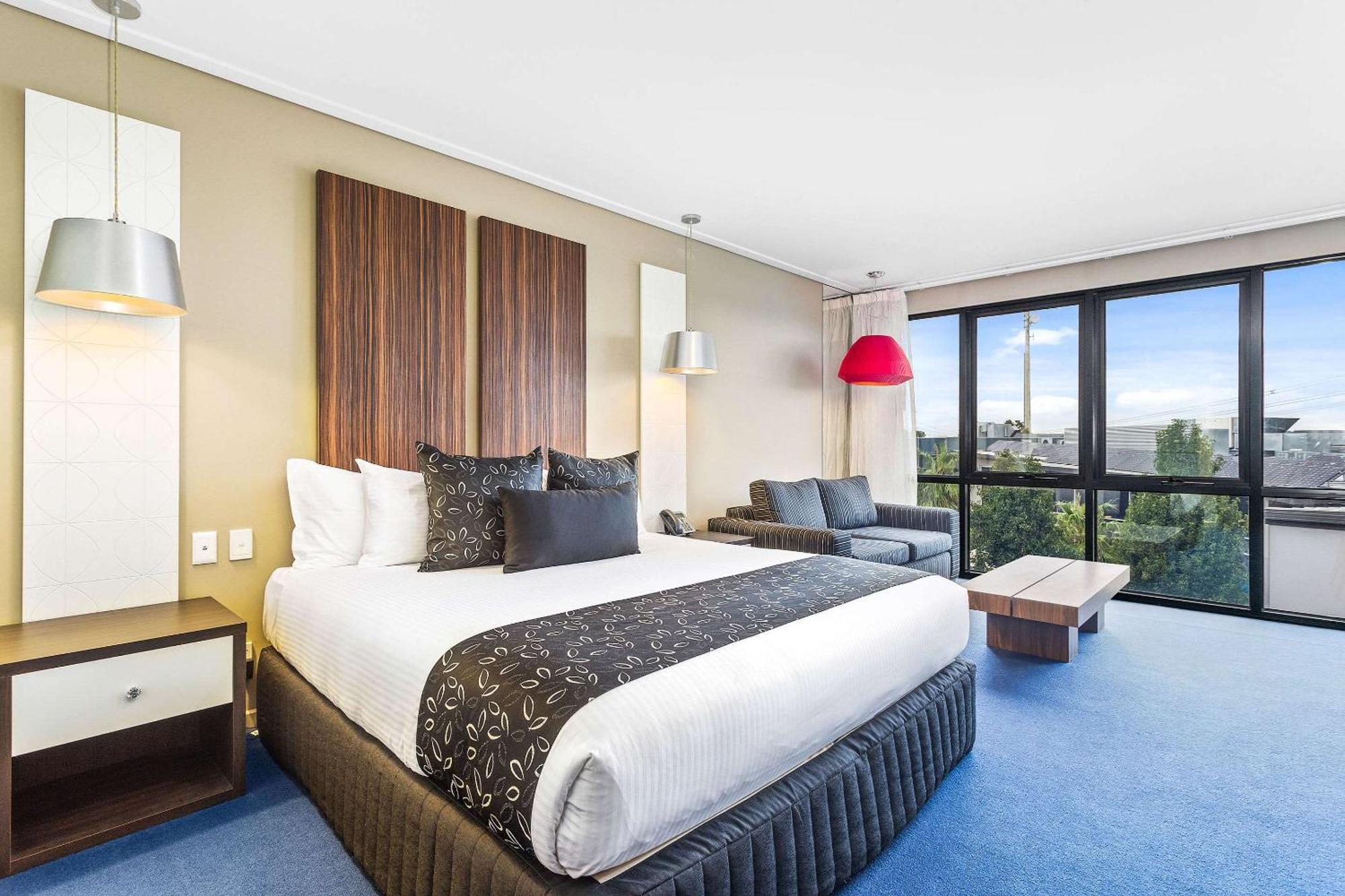 Quality Hotel Taylors Lakes Ngoại thất bức ảnh
