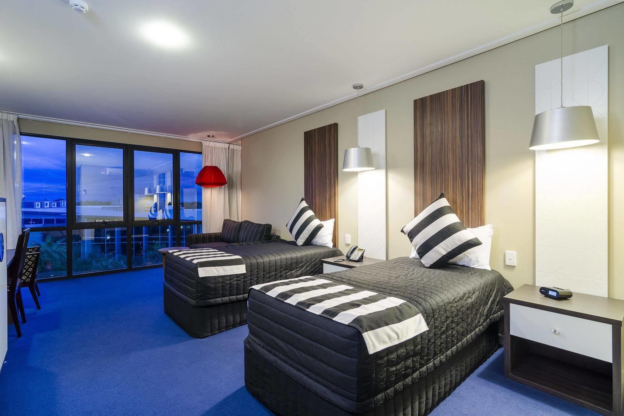 Quality Hotel Taylors Lakes Ngoại thất bức ảnh