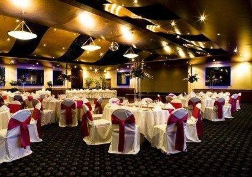 Quality Hotel Taylors Lakes Ngoại thất bức ảnh